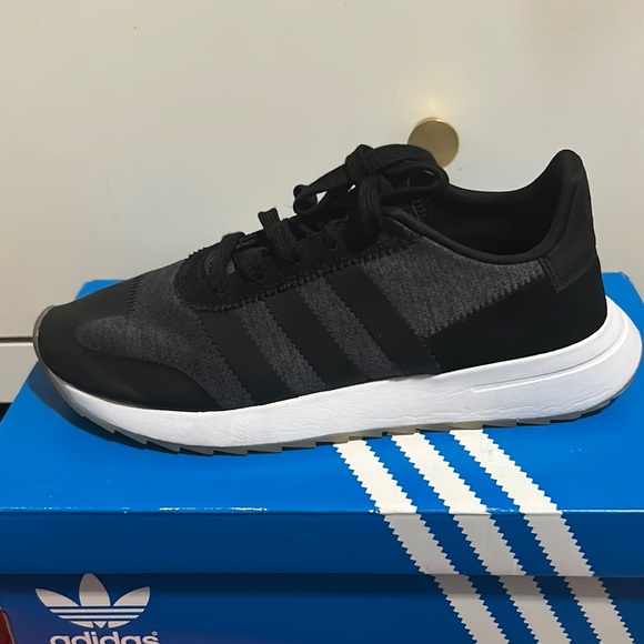flb runner adidas